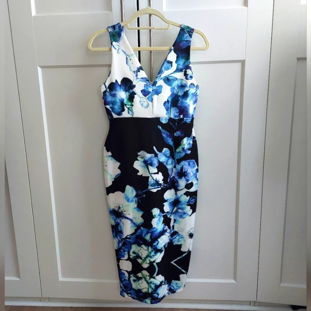 NWOT - ASOS Maternity Scuba Plunge Body-Conscious Dress In Blue Floral - Picture 3 of 7